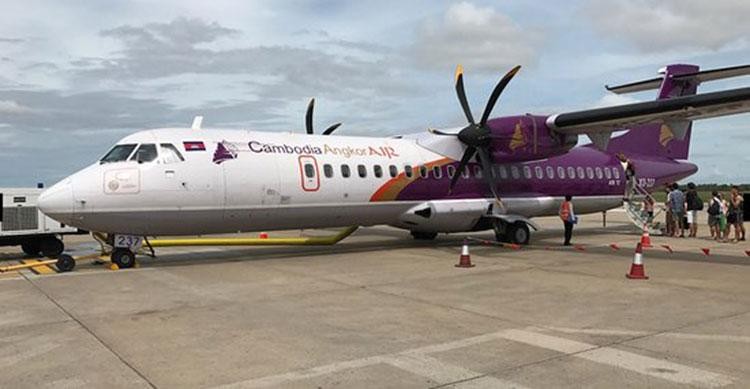 Một tàu bay của Cambodia Angkor Air.