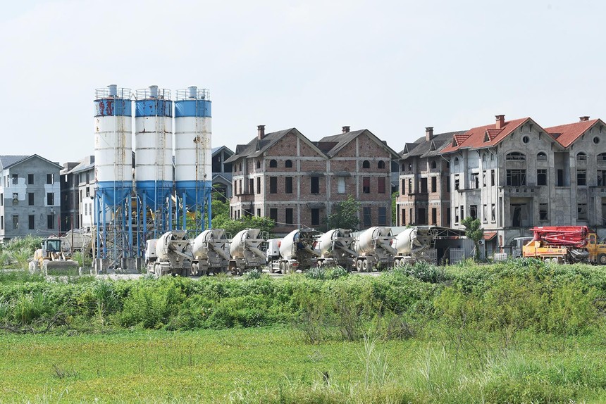 Hàng tồn kho gia tăng ở nhiều doanh nghiệp địa ốc chủ yếu là bất động sản dở dang. 