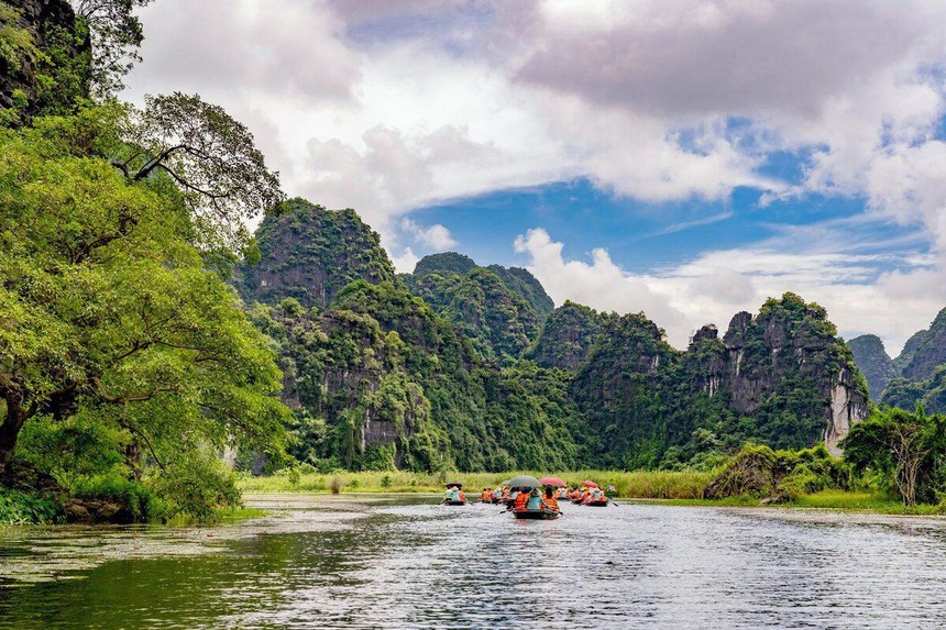 Khu du lịch Tràng An - Ninh Bình.