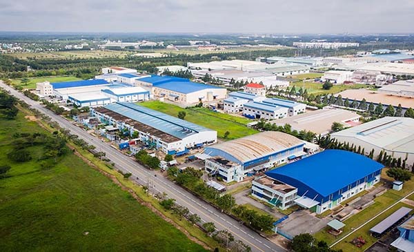 Tính đến cuối năm 2022, có 65 quốc gia và vùng lãnh thổ đăng ký đầu tư tại Bình Dương.