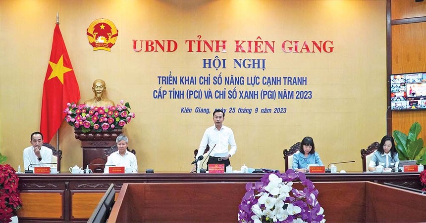 Phó chủ tịch UBND tỉnh Kiên Giang Nguyễn Thanh Nhàn phát biểu chỉ đạo tại Hội nghị triển khai Chỉ số PCI và Chỉ số PGI năm 2023 của tỉnh ảnh: khánh thùy 