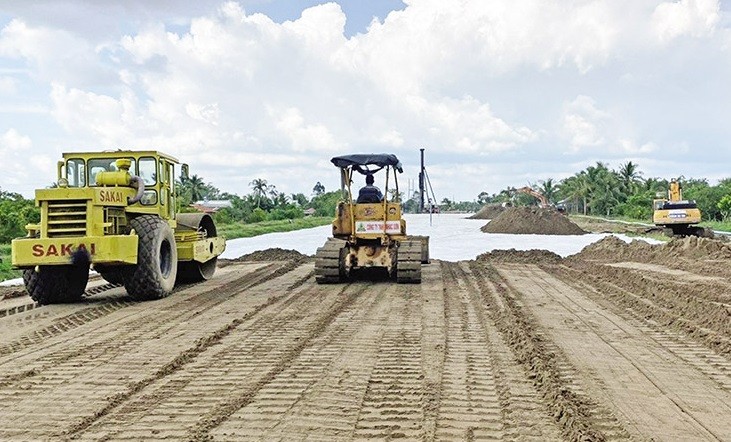 Thi công Dự án cao tốc Cao Lãnh - An Hữu, giai đoạn 1.