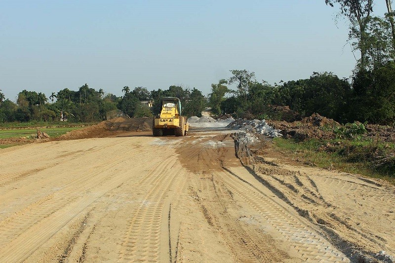 Một vị trí bị vướng mặt bằng tại Dự án đầu tư cải tạo, nâng cấp Quốc lộ 21B đoạn Km41+00 - Km57+950 (Chợ Dầu – Ba Đa).