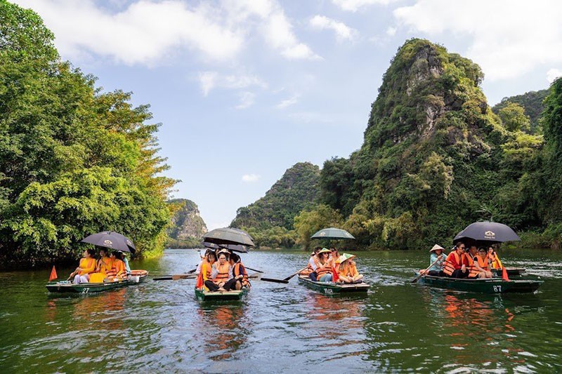 Tràng An luôn là điểm đến thu hút đông đảo du khách trong và ngoài nước