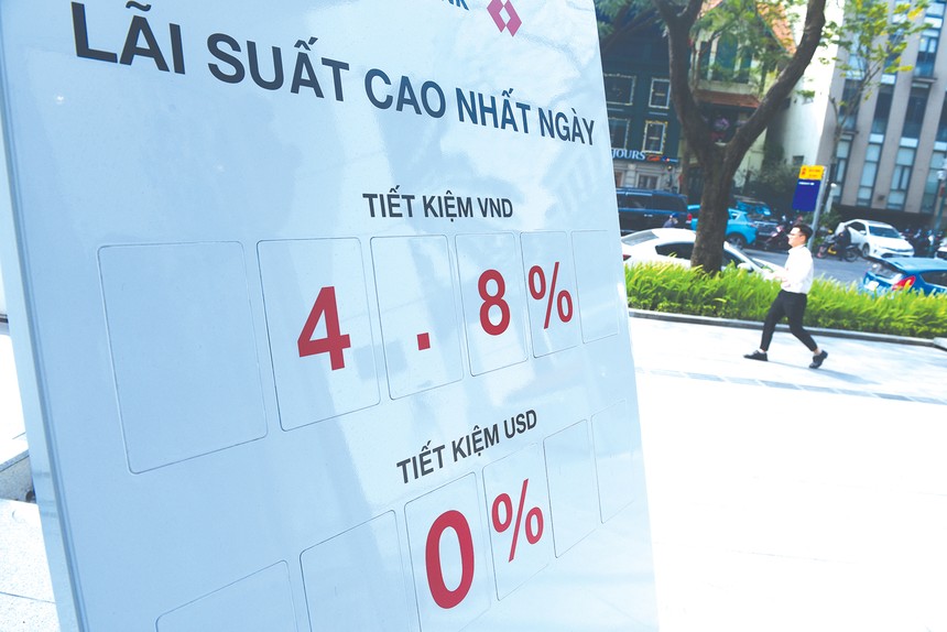 Lãi suất tiền gửi đang rất thấp 