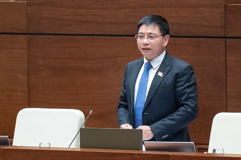 Bộ trưởng Bộ GTVT Nguyễn Văn Thắng giải trình làm rõ một số nội dung đại biểu Quốc hội quan tâm.