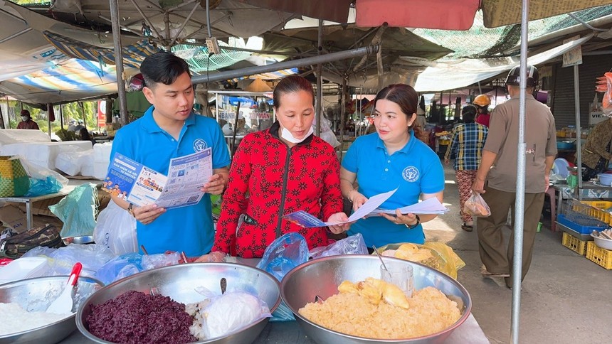 Hội Nông dân Hậu Giang phát động mô hình tham gia bảo hiểm xã hội tự nguyện mới 