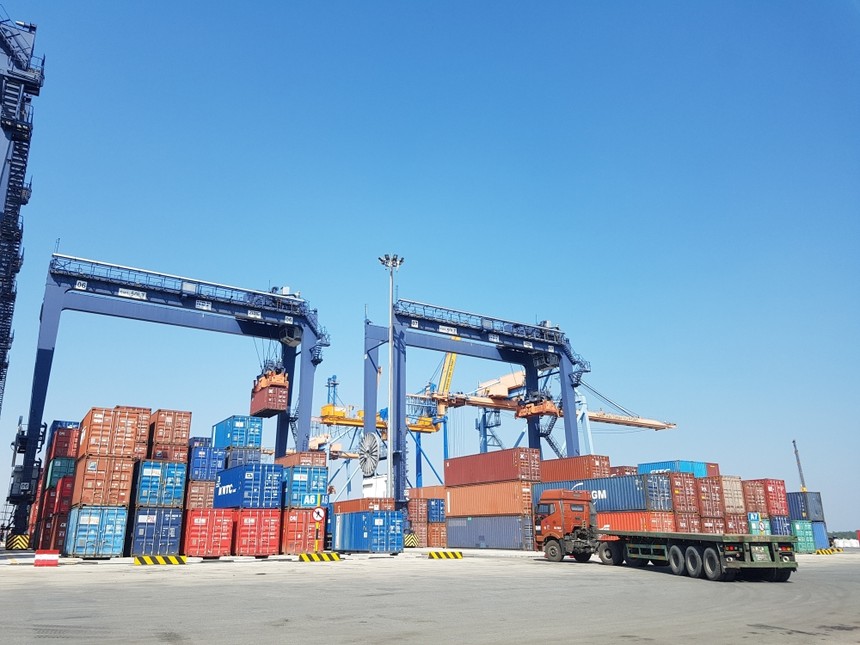 Vận tải và Xếp dỡ Hải An (HAH) thoái vốn khỏi Dịch vụ Cảng Lưu Nguyên Cái Mép sau nửa năm chi phối