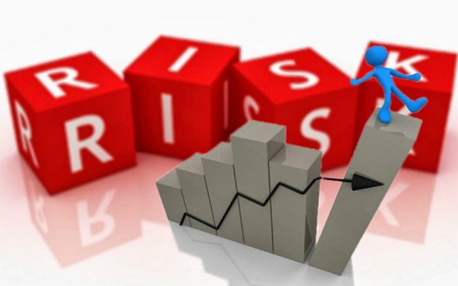 Nhận định thị trường ngày 12/8: Nhạy cảm và rủi ro cao