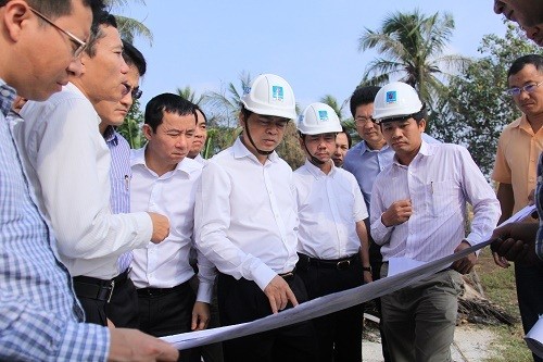Lãnh đạo Petrovietnam khảo sát tuyến ống dự án khí Lô B.