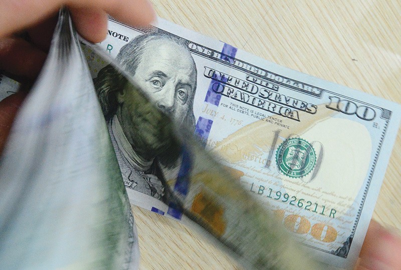 Tỷ giá USD/VND có thể tăng từ 2-3% để phù hợp với các diễn biến thị trường trong những tháng còn lại của năm 2016.