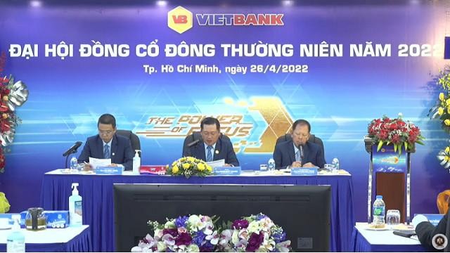 ĐHĐCĐ VietBank (VBB): Có niêm yết đúng lộ trình đưa ra?