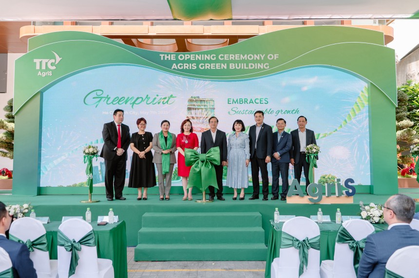 Tòa nhà AgriS biểu tượng công trình xanh đạt chứng nhận LEED Gold chính thức đi vào hoạt động 