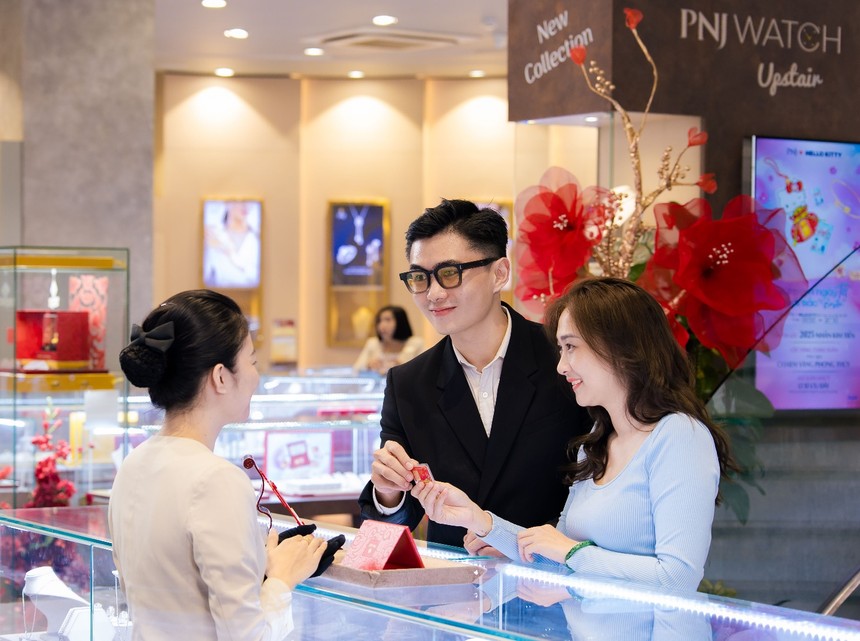 PNJ nộp ngân sách hơn 2.100 tỷ đồng (Ảnh: Việt Hùng)