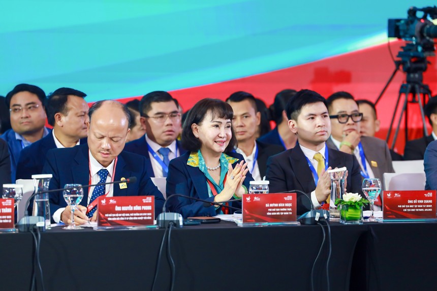 Doanh nghiệp đặt niềm tin to lớn vào sự chuyển mình mạnh mẽ, phát triển vượt bậc của đất nước trong tương lai gần.