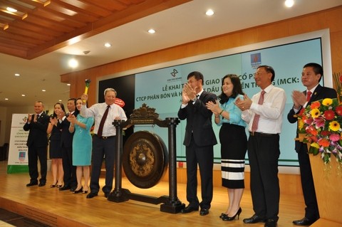PCE chính thức chào sàn HNX