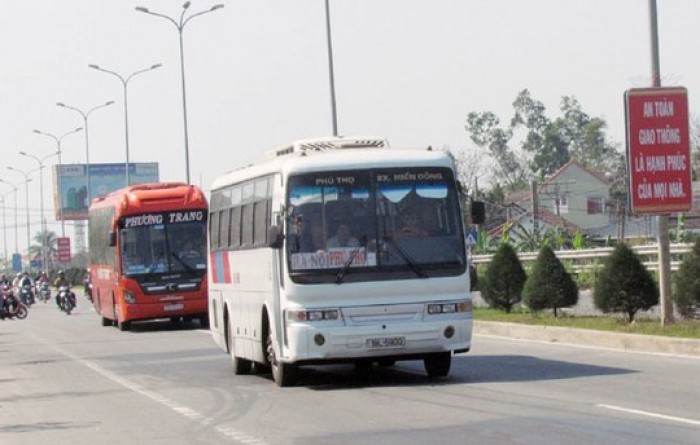 Hiện cả nước có trên 2.600 xe chở người đã thực hiện chuyển đổi thành xe chở hàng. (Ảnh minh họa)