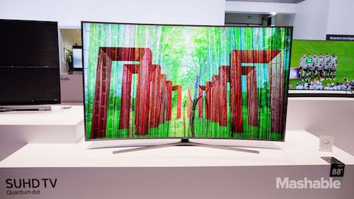 KS9800 là mẫu TV sử dụng công nghệ Quantum Dot lớn nhất thế giới.