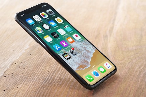 iPhone X bán chậm vì giá cao.