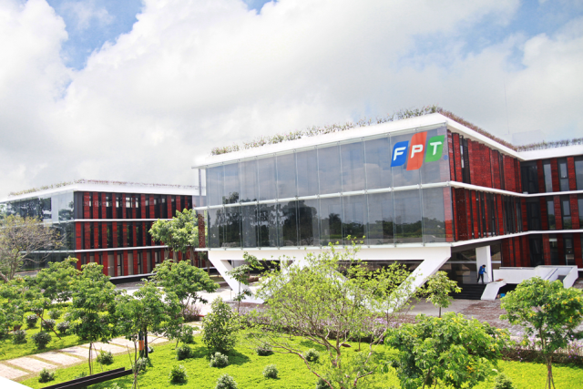 11 tháng, FPT lãi 2.990 tỷ đồng