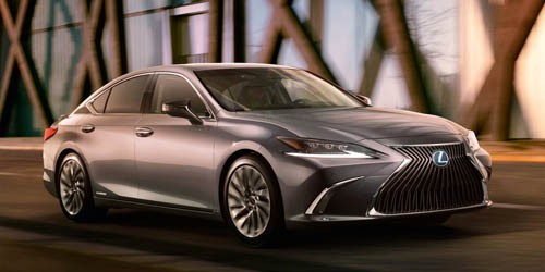 Ảnh đầu tiên của Lexus ES thế hệ mới. Ảnh: Carscoops. 