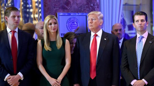 Tổng thống Donald Trump và 3 người con lớn (Ảnh: BBC).