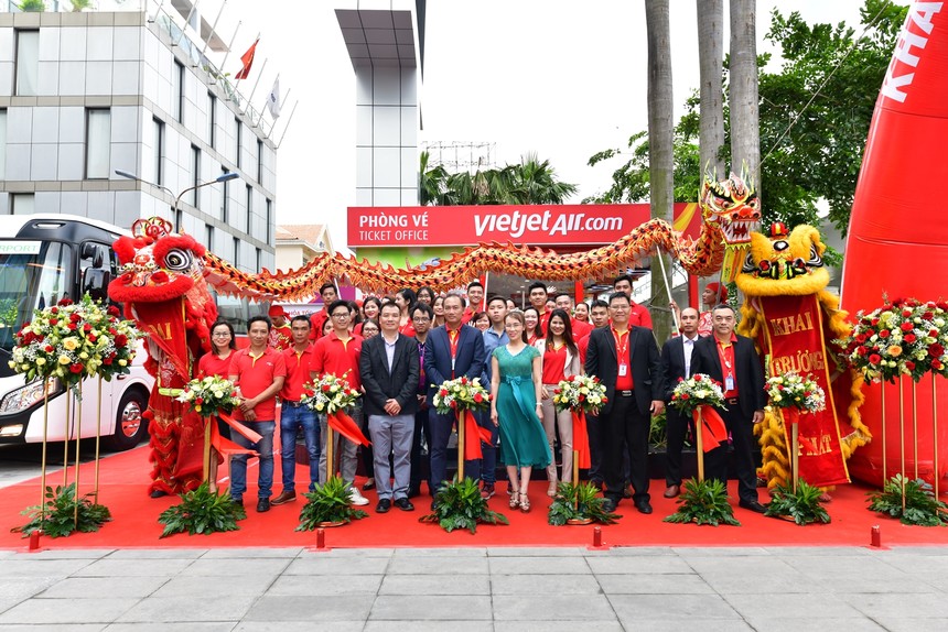 VietJet khai trương phòng vé mới cùng tổ hợp dịch vụ toàn diện tại địa chỉ 60A Trường Sơn, Phường 2, Quận Tân Bình, TP.HCM.