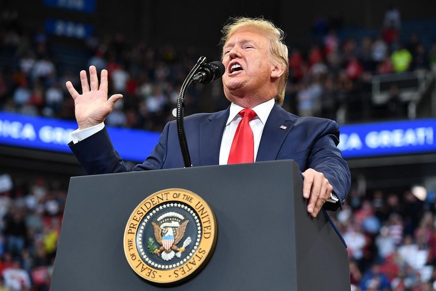 Tổng thống Mỹ Donald Trump đã quyết rút Mỹ khỏi thỏa thuận khí hậu Paris lịch sử (Ảnh: AFP).