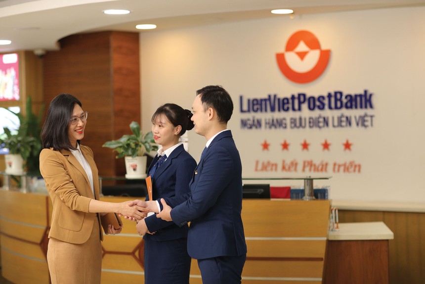 LienVietPostBank: Vững bước tương lai