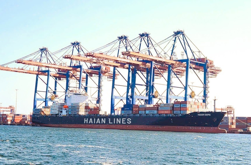 Viconship (VSC) và hai tổ chức liên quan vừa mua thêm hơn 2 triệu cổ phiếu Vận tải và Xếp dỡ Hải An (HAH)