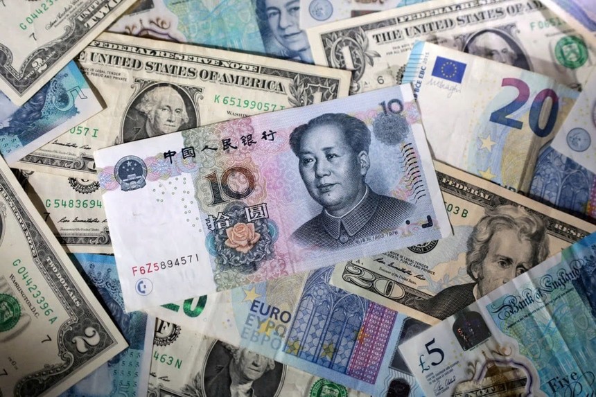 Trung Quốc thu hẹp lượng trái phiếu kho bạc Mỹ nắm giữ và chuyển sang các tài sản an toàn hơn