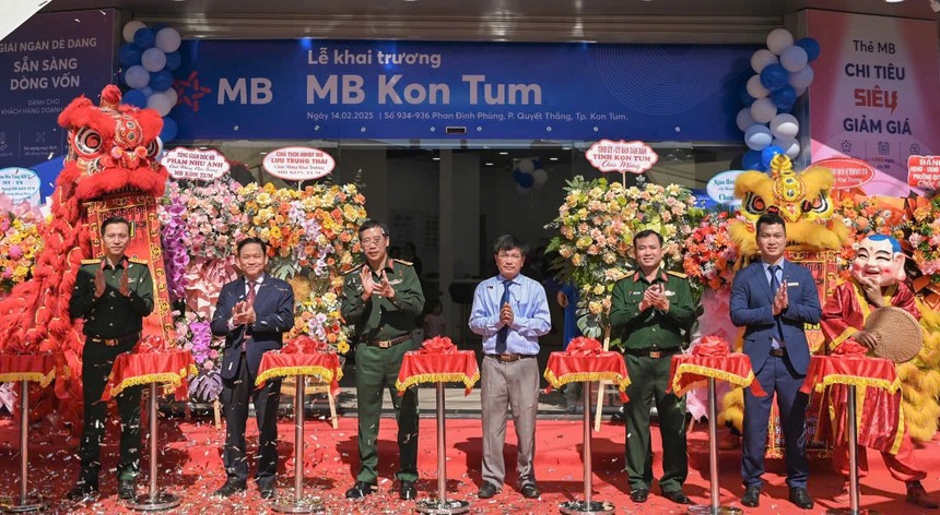 Khai trương MB Kon Tum – Bước tiến chiến lược của MB tại Tây Nguyên