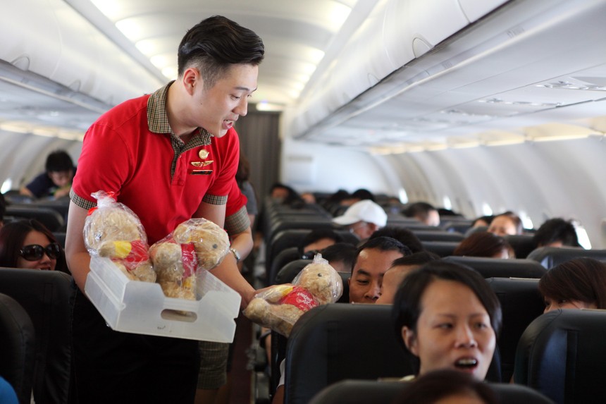 Dịp lễ 30/4 Vietjet tăng 30.000 ghế, mở đường bay đến Chu Lai, Đồng Hới