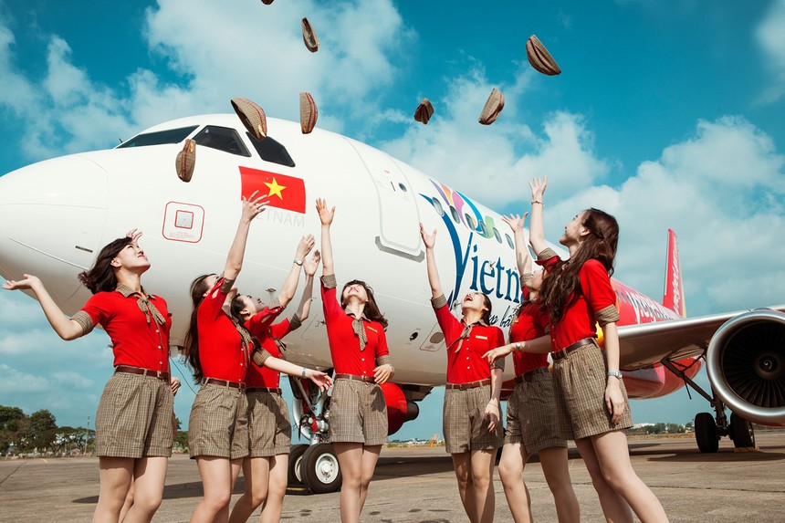 Vietjet liên tiếp tuyển tiếp viên hàng không