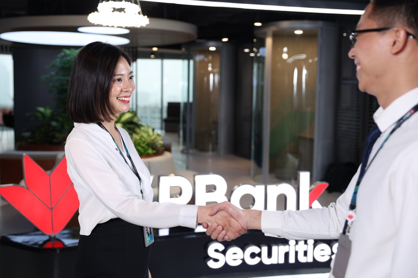 Giao dịch chứng khoán rinh ngay Iphone 14 Promax cùng VPBankS