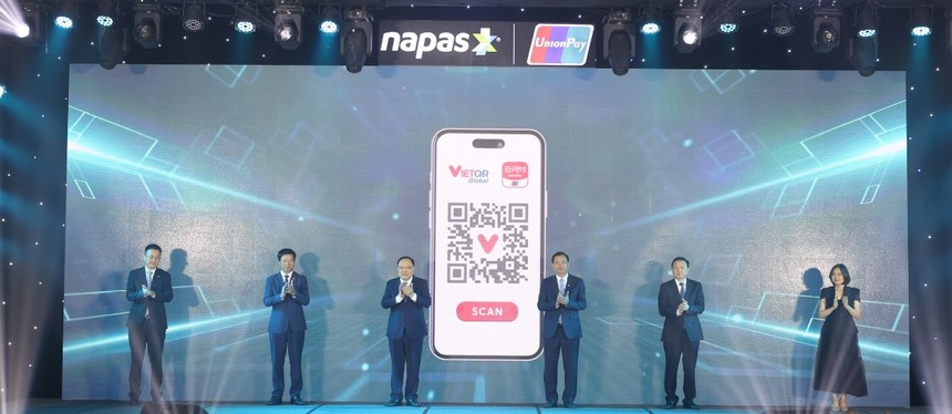 Các đại biểu chính thức kết nối thanh toán xuyên biên giới qua mã QR giữa Việt Nam và Trung Quốc