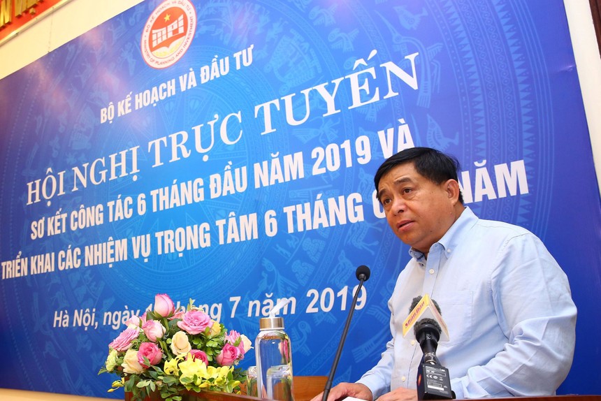 Bộ trưởng Nguyễn Chí Dũng phát biểu tại Hội nghị