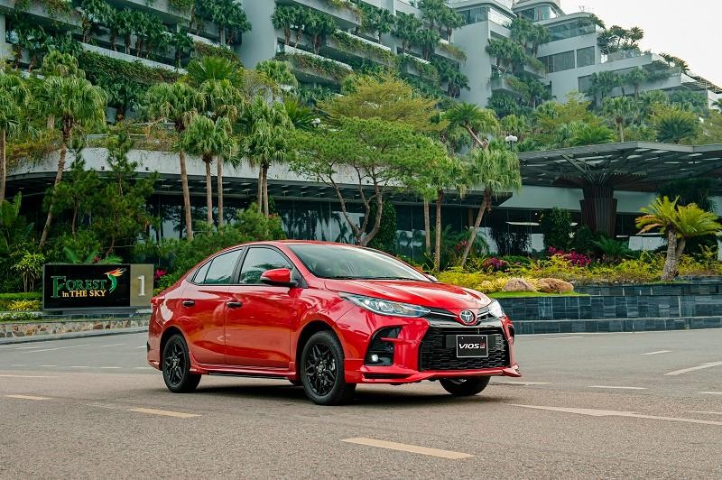 Toyota Vios 2021: Cải tiến thiết kế, thêm phiên bản thể thao