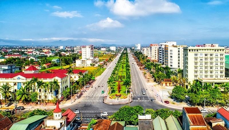 Việc phê duyệt đồ án nhằm từng bước hiện thực hóa mục tiêu trở thành một trong những đô thị trung tâm vùng Bắc Trung Bộ. Ảnh Thanh Hải