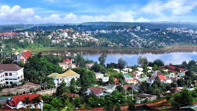 Đắk Nông yêu cầu các sở, ngành "ngồi lại với nhau" gỡ vướng mắc các dự án