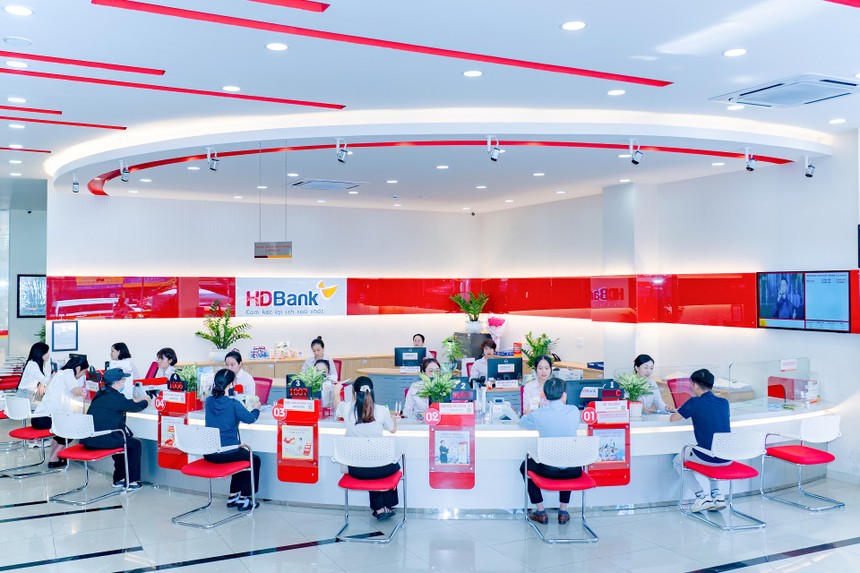 HDBank (HDB) đạt 5.350 tỷ đồng lợi nhuận quý I/2025, ROE duy trì vị thế đầu ngành