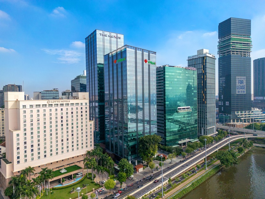 VPBank (VPB) nhận khoản vay hợp vốn nước ngoài kỷ lục 1 tỷ USD hỗ trợ tài chính bền vững