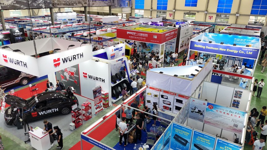Vietnam AutoExpo 2025 thu hút sự tham dự của hơn 180 doanh nghiệp trong nước và quốc tế