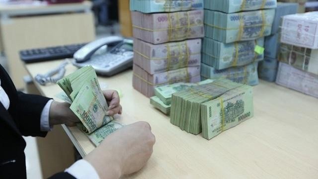 Lãi suất ổn định ở mức thấp, ngân hàng nỗ lực kích cầu tín dụng