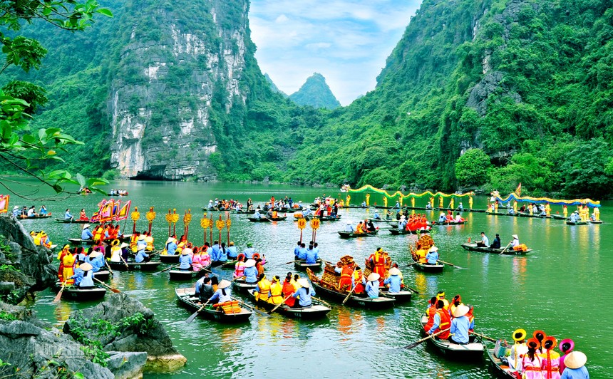 Hàng loạt tour mới phục vụ cao điểm du lịch cuối năm 