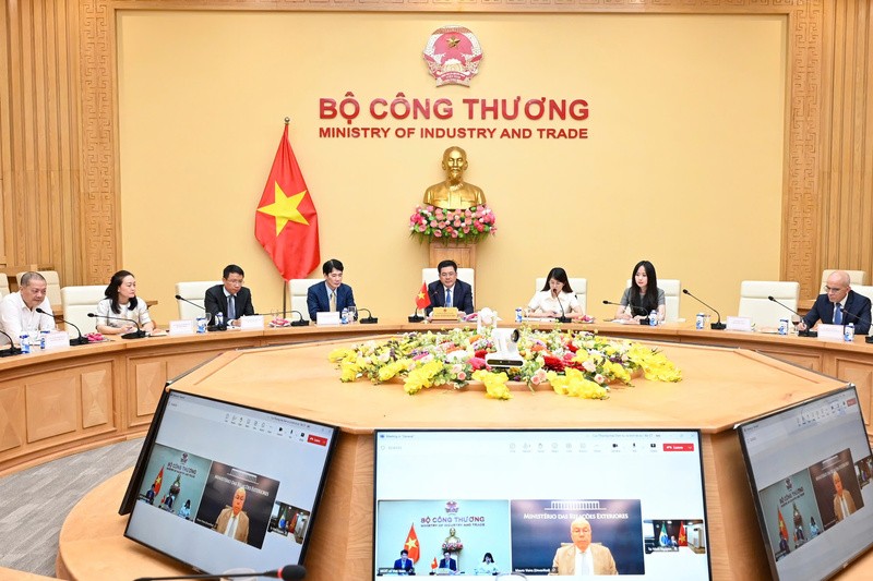 Bộ trưởng Nguyễn Hồng Diên điện đàm với Bộ trưởng Ngoại giao Brazil thúc đẩy đàm phán FTA Việt Nam - Mercosur.