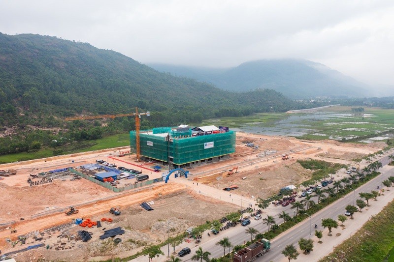 Một góc Khu đô thị mới Long Vân, nơi đang được triển khai thực hiện hàng loạt dự án từ trường học, bệnh viện, nhà ở xã hội... Ảnh: Thùy Trang.