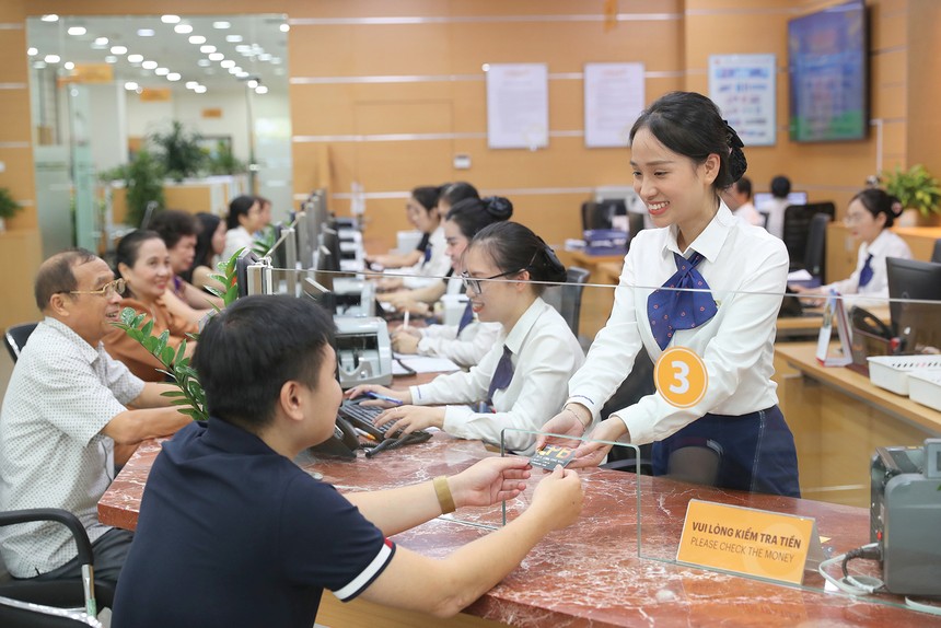 Số lượng nhân sự tại LPBank giảm gần 2.000 người trong nửa đầu năm nay
