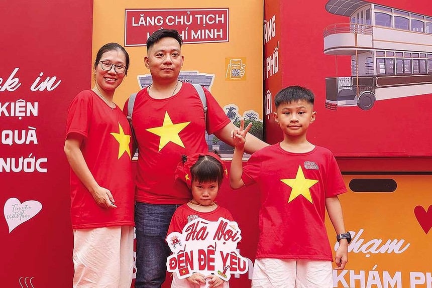 Chuỗi hoạt động du lịch, văn hóa "Sắc đỏ Ba Đình" hút khách dịp 2/9
