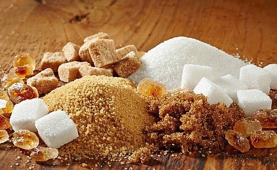 Bộ Công thương sẽ tiến hành phân giao hạn ngạch nhập khẩu 133.000 tấn đường thông qua đấu giá cho các thương nhân. 